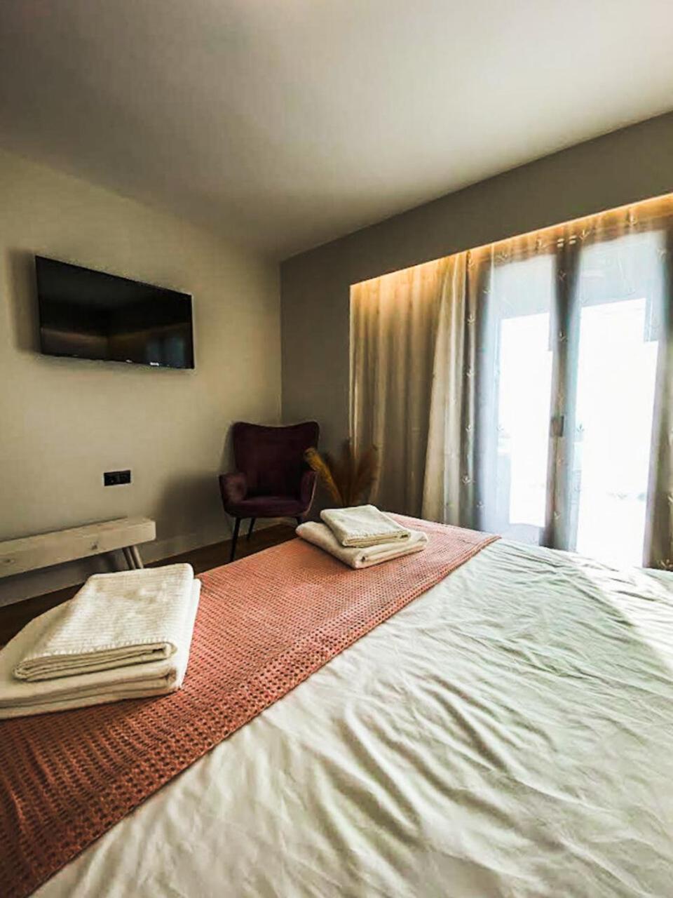 סאמוס Apellou Apartments מראה חיצוני תמונה