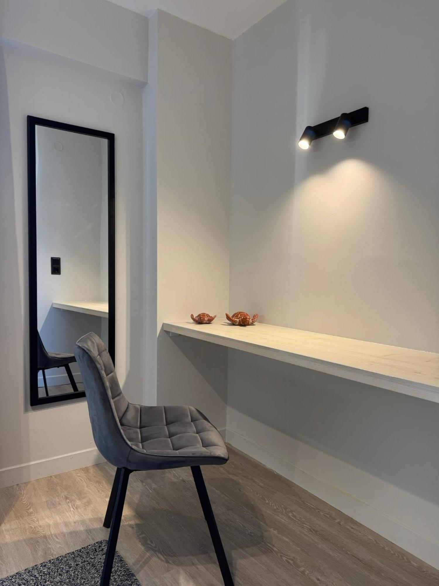 סאמוס Apellou Apartments מראה חיצוני תמונה
