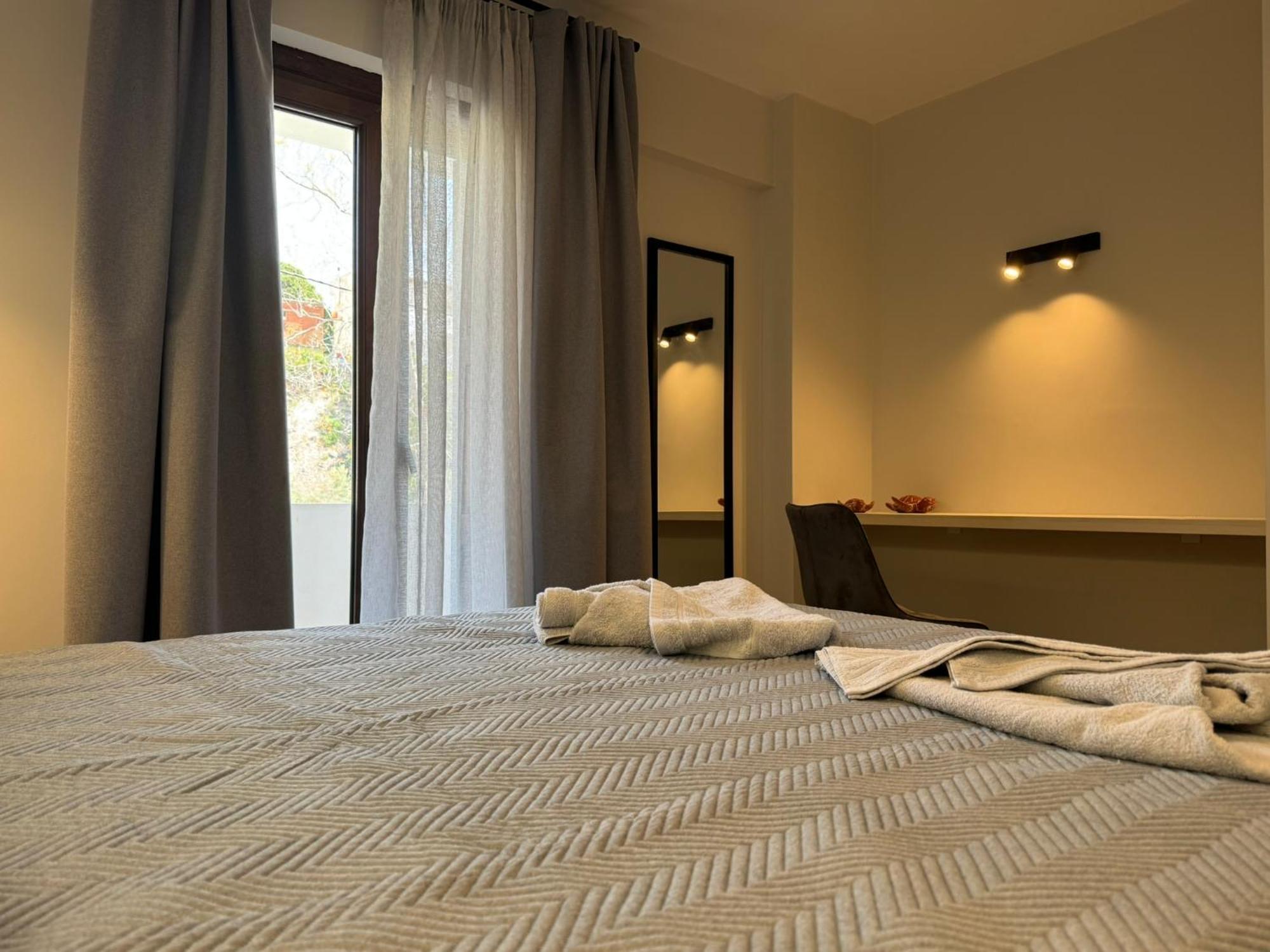 סאמוס Apellou Apartments מראה חיצוני תמונה